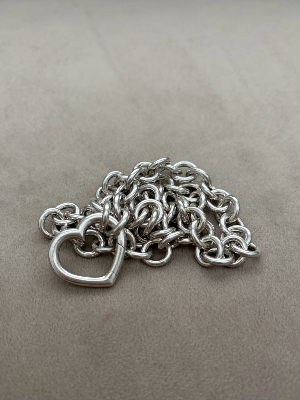 Tiffany & Co. Rolo Heart Clasp Necklace